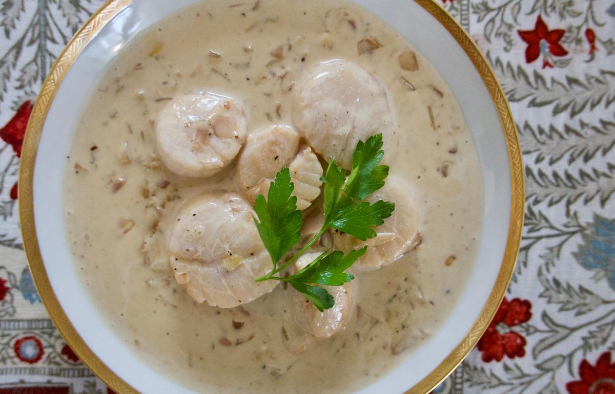 Scallops in Champagne Cream Sauce