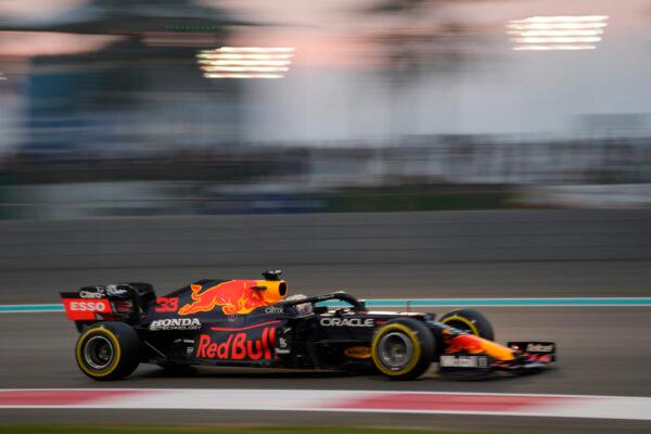 Red Bull driver Max Verstappen of the Netherlands in action during the qualifying for the Formula One Abu Dhabi Grand Prix in Abu Dhabi, United Arab Emirates, on Dec 11, 2021. (Hassan Ammar/AP Photo)