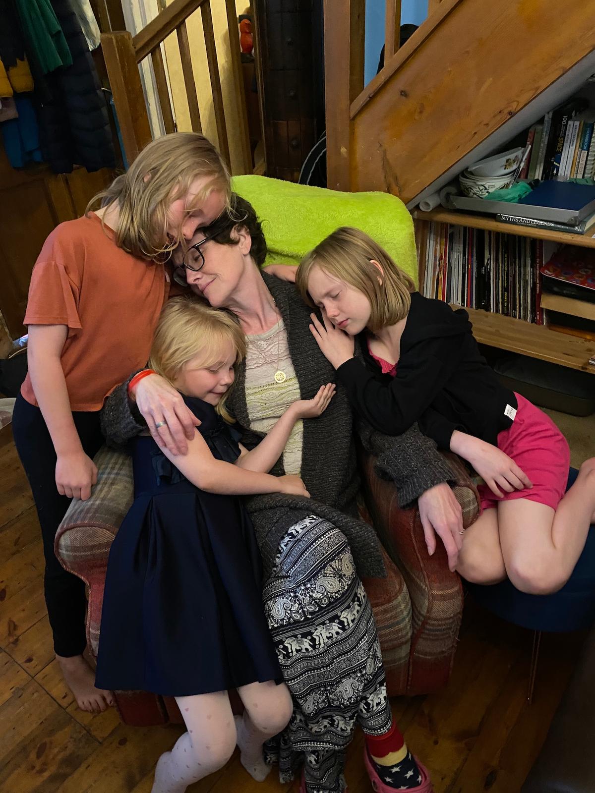 Jen with her three daughters. (Courtesy of <a href="https://twitter.com/bcoops_online">Ben Cooper</a>)