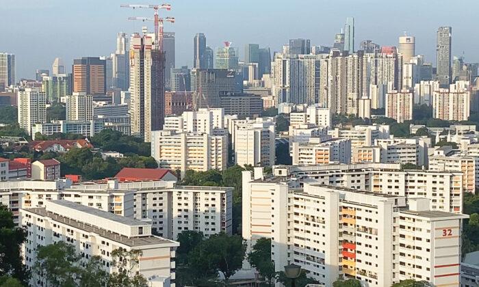 MAS Warns Singapore Homebuyers of Expected Interest Rate Hike