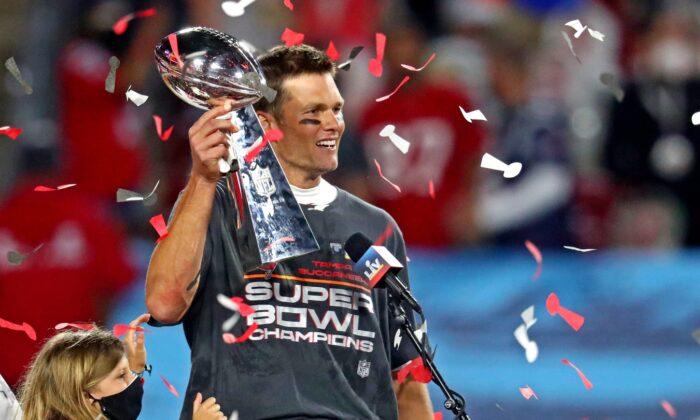 Tom Brady Named 2021 SI Sportsperson of the Year