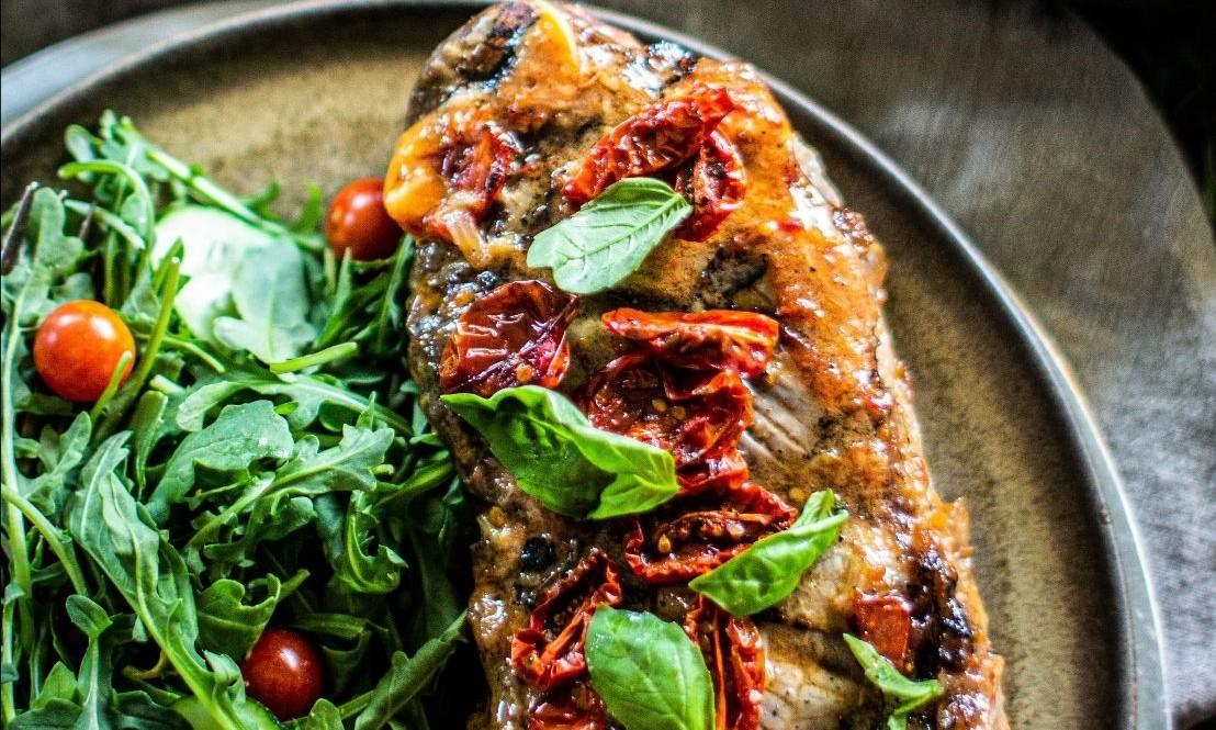 Make Sun-Dried Tomato Butter for a Summery Steak Any Time of Year