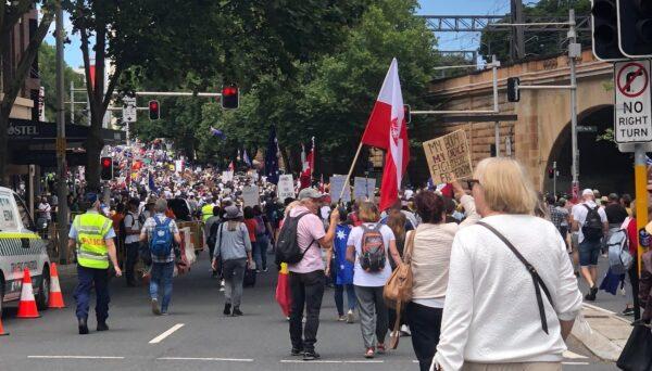 Thousands of protesters marched through the city against COVID-19 mandates in Sydney, Australia, on Dec. 12, 2021. (Epoch Times staff)