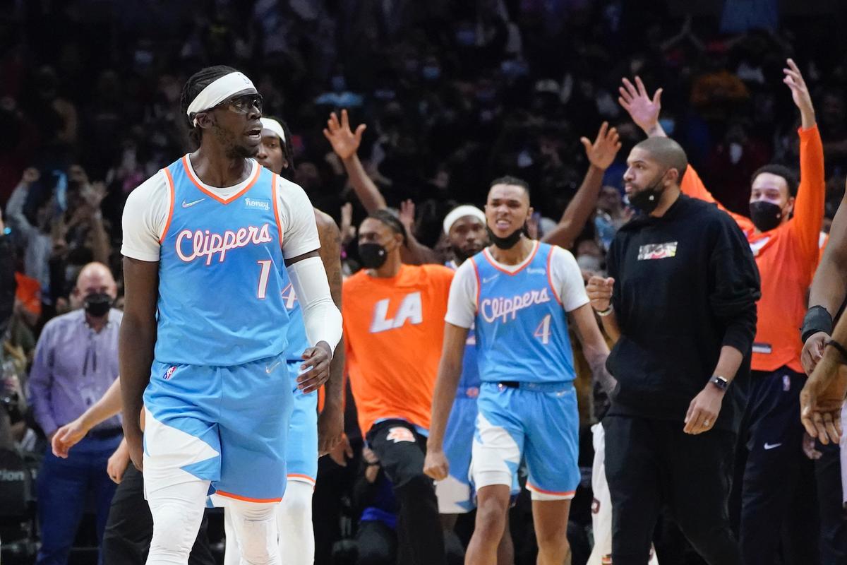 Reggie Jackson Hits Winning Jumper, Clippers Beat Magic