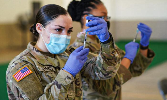 US Army Discharges More Soldiers for Refusing COVID-19 Vaccine