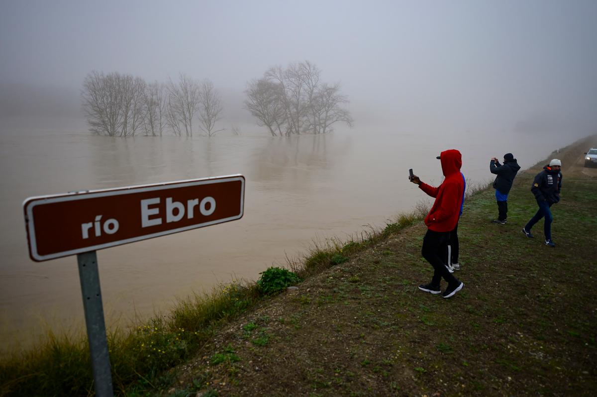 Floods in Northern Spain Blamed for 2 Deaths, Lost Crops