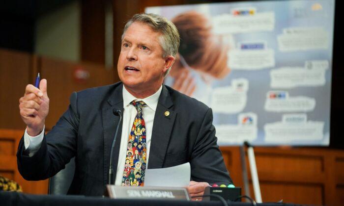 US Should Not Let WHO ‘Usurp’ Its Pandemic Response Authority, Says Sen. Roger Marshall