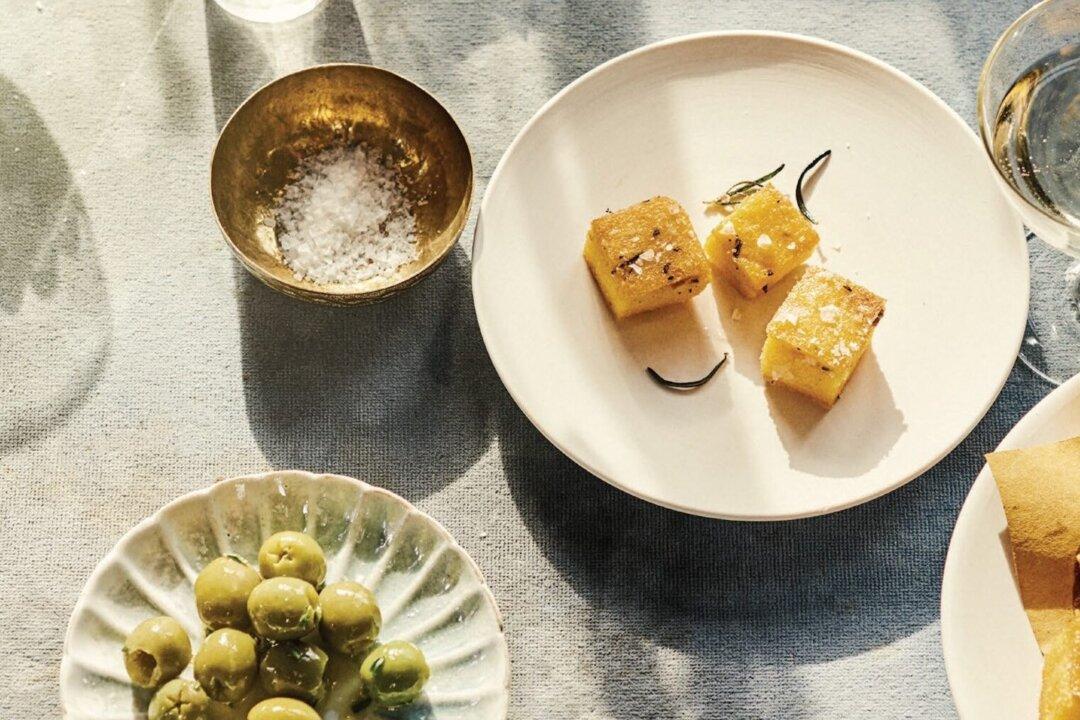 Crisp, Cheesy Polenta Cubes Are the Perfect Cocktail Snack