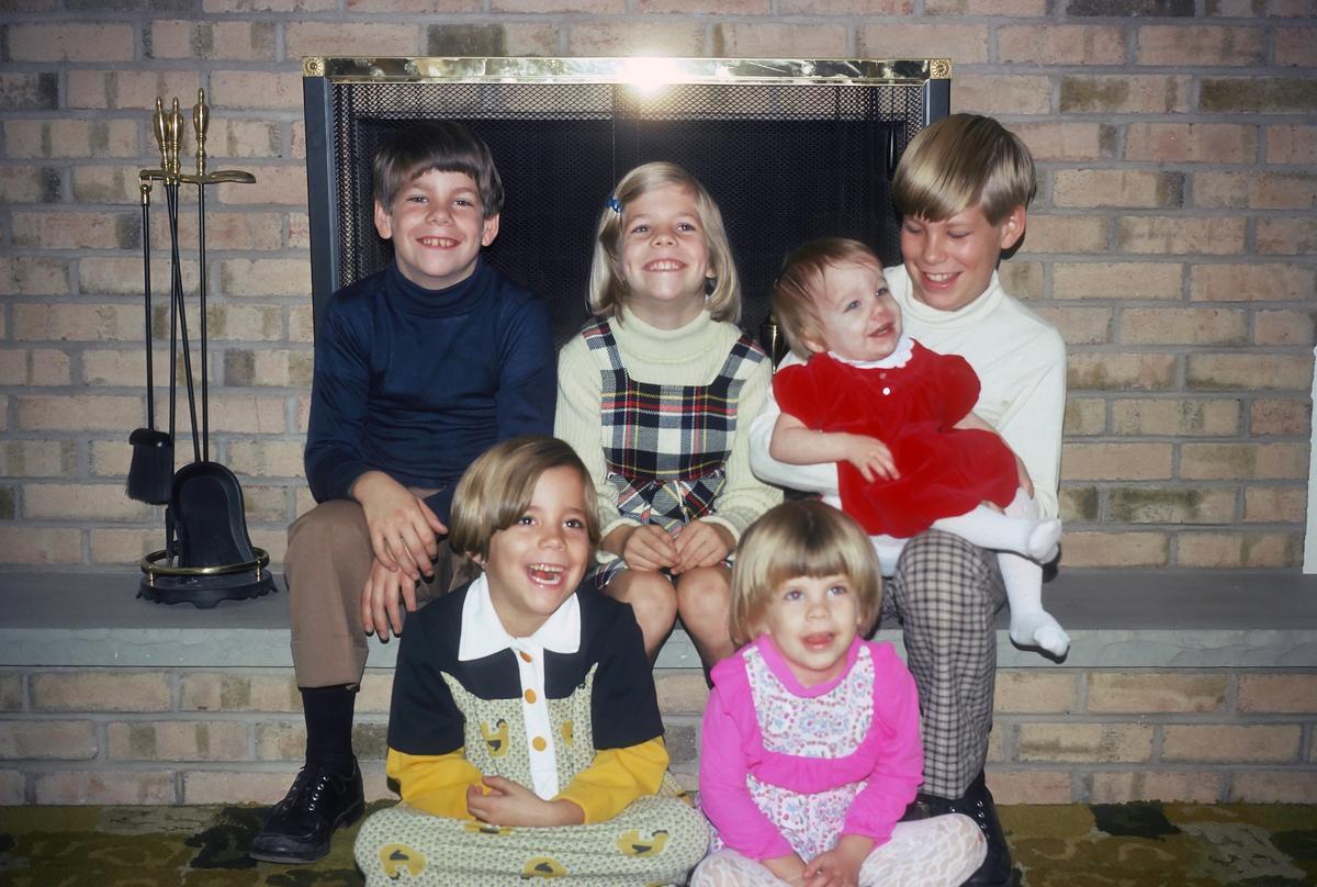 Lisa Palmé Jacobs and her siblings. (Courtesy of Lisa Palmé Jacobs)