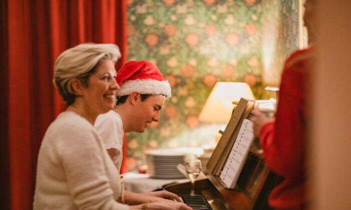Christmas Songs and Carols: The Stories Behind the Music