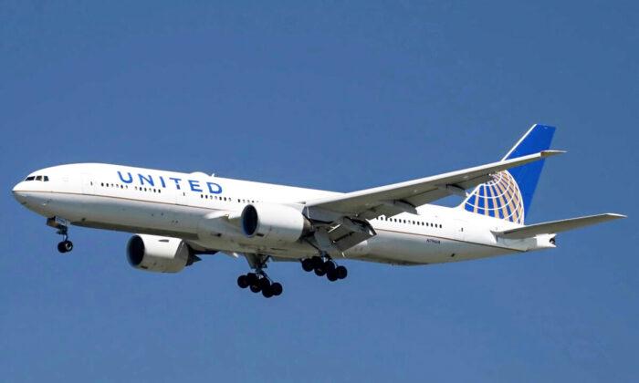 United Airlines Takes Stake In Clear Secure