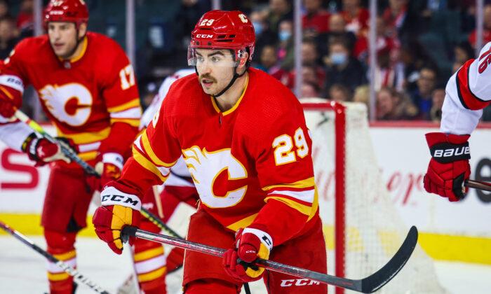 Flames’ COVID Outbreak Climbs to 18 Players