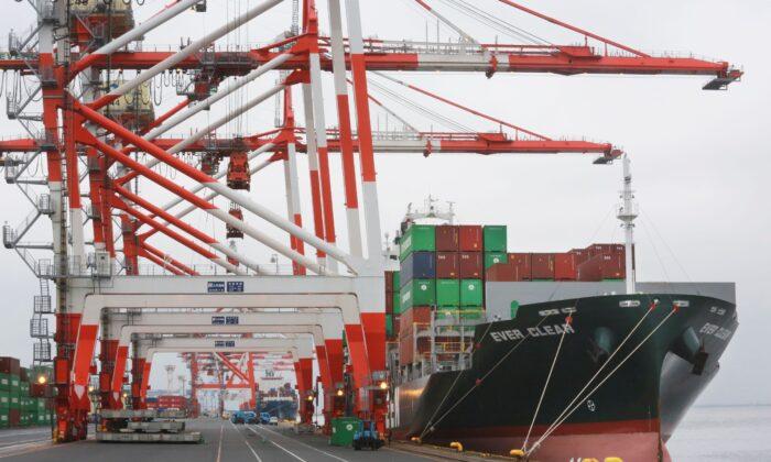 Japan Trade Recovers as Supply Chain Troubles Ease