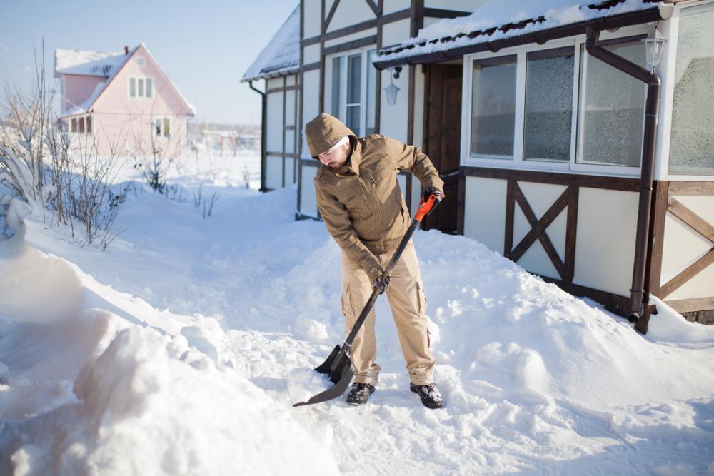 Working in the chill of winter proves our mettle. (Alina Demidenko/Shutterstock)