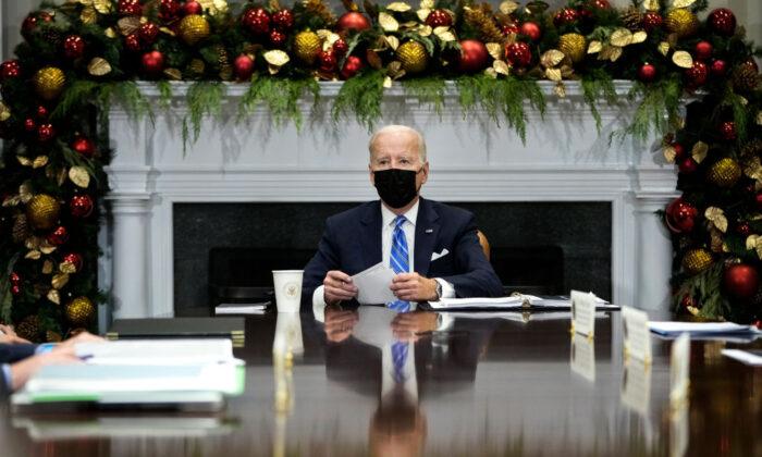 Biden Declares Victory Over the Christmas Supply-Chain Crisis From the White House