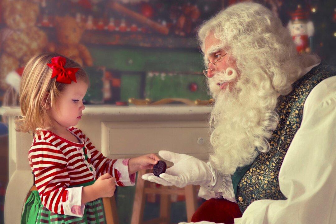 COVID-19 Sparks Santa Shortage