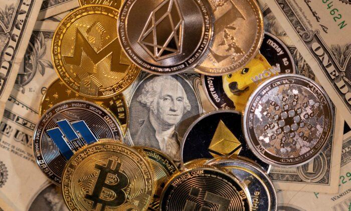 US SEC Delays Decision on Grayscale’s Spot Bitcoin ETF