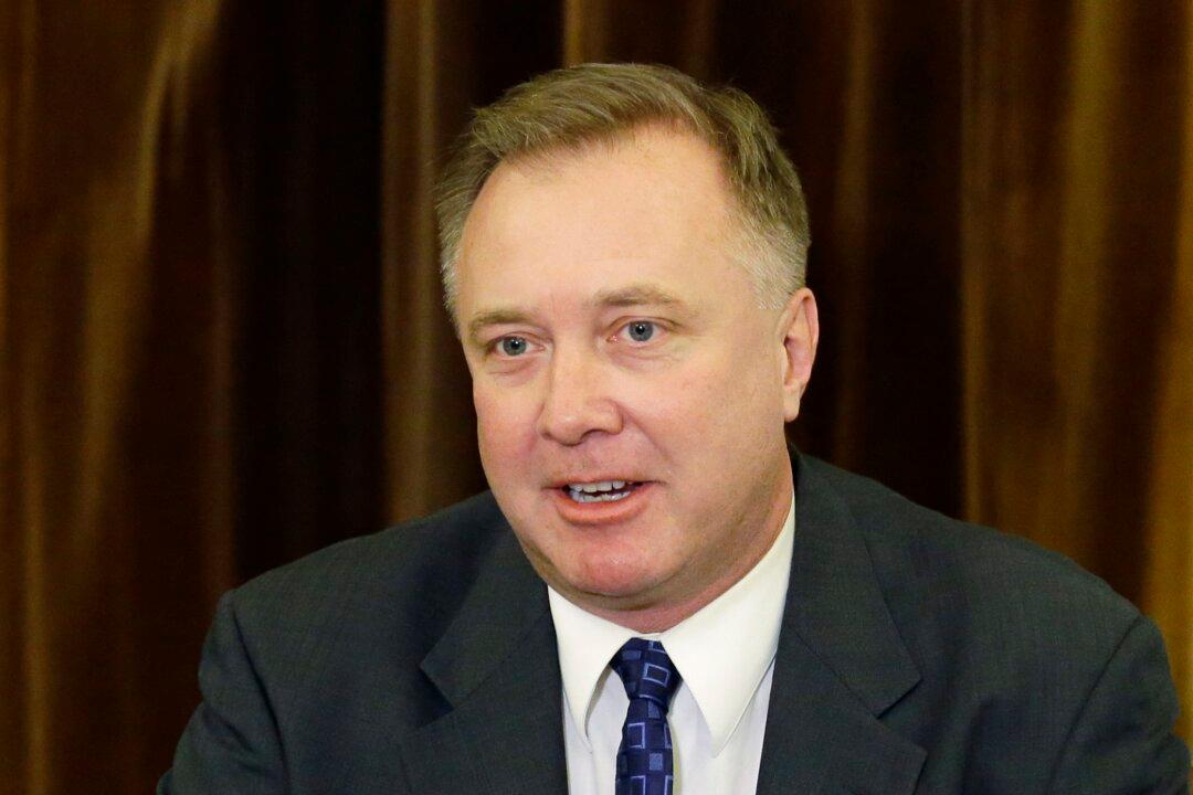 Washington State Sen. Doug Ericksen Dies at 52