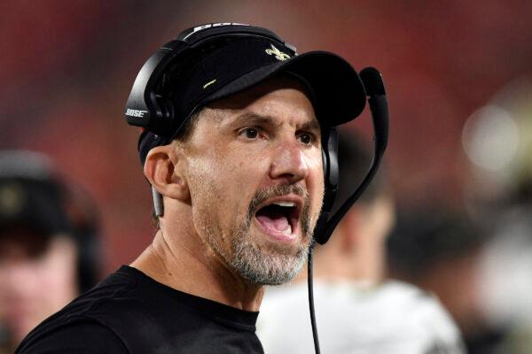 New Orleans Saints defensive coordinator Dennis Allen yells at an official during the second half of an NFL football game against the Tampa Bay Buccaneers in Tampa, Fla., on Dec. 19, 2021. Allen is filling in for Sean Payton who test positive for COVID-19. (Jason Behnken/AP Photo)