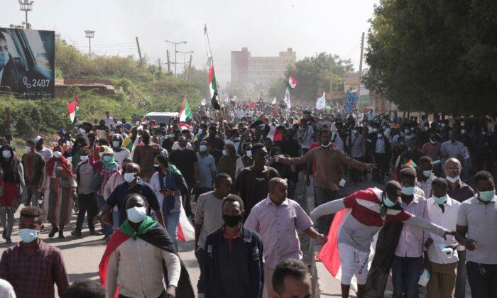 Sudan Group Says 1 Person Killed in Anti-Coup Protests