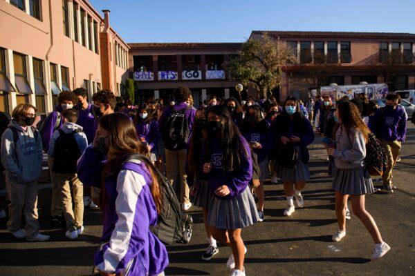 Students return to in-person learning at St. Anthony Catholic High School in Long Beach, Calif., on March 24, 2021. (Patrick T. Fallon/AFP via Getty Images)