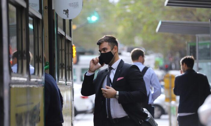 Australian State of Victoria Mandates Protective Masks Indoors Again