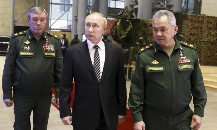 Kremlin Disputes Reports Russian Defense Minister Has Gone Missing