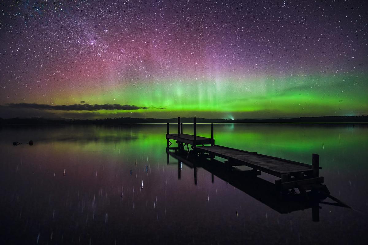 “Aurora Australis” by David Oldenhof, Tasmania, Australia. (Courtesy of David Oldenhof via <a href="https://capturetheatlas.com/">Capture the Atlas</a>)