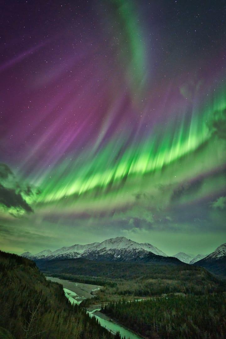 “Aurora Over Alaska” by Jacob Cohen, Sutton, Alaska, U.S.A. (Courtesy of Jacob Cohen via <a href="https://capturetheatlas.com/">Capture the Atlas</a>)