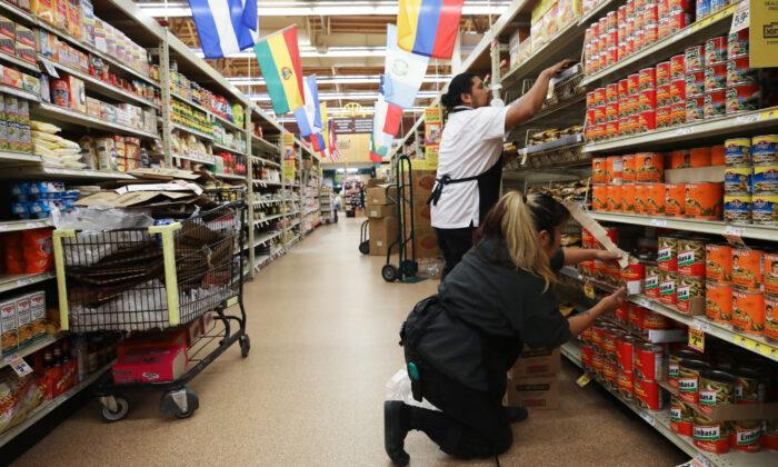 Strike Looms as SoCal Grocery Workers’ Contract With Major Supermarkets Expires