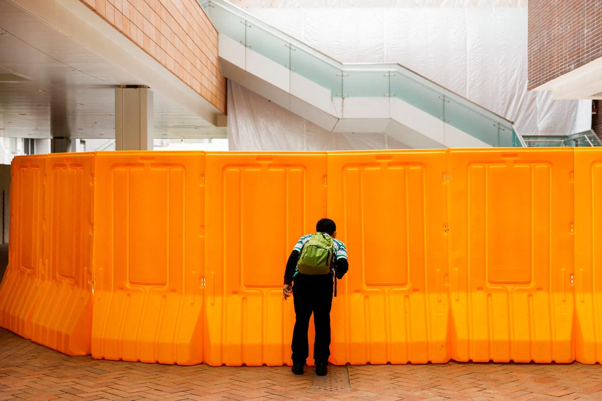 More Hong Kong Universities Take Down Tiananmen Memorials
