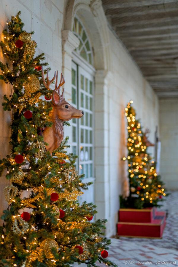 Château de Villandry, decked in Christmas decorations. (ADT Touraine/JC-Coutand)