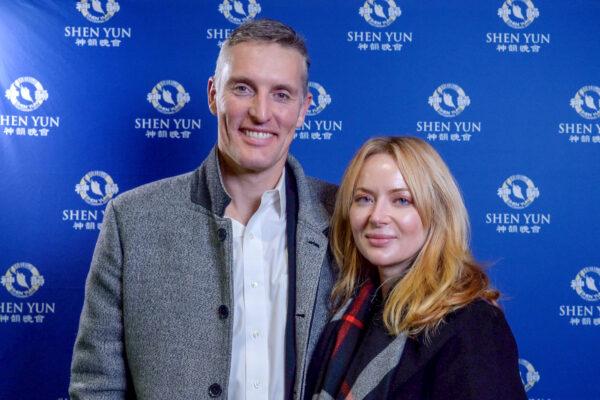 Arnout Ter Schure and Hana Demchenko at the Shen Yun Performing Arts performance at the Center for the Performing Arts, in San Jose, on Dec. 22, 2021.  (NTD Television)