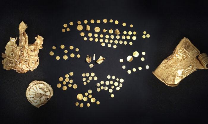 Metal Detectorists Uncover Largest Hoard of Anglo-Saxon Gold Coins in England, Dating Back 1,400 Years