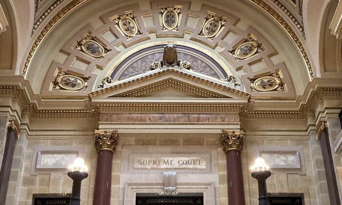 Wisconsin Supreme Court Considers Case Questioning the Constitutionality of School Choice