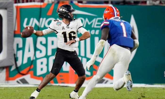 Bowser Boosts UCF to 29–17 Gasparilla Bowl Win Over Florida
