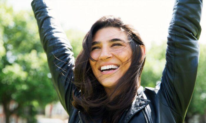 20 Secrets to Living a Happier Life