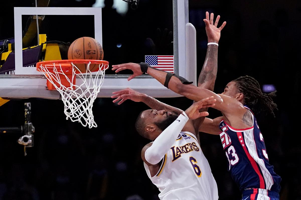 Brooklyn Nets Hold Off Los Angeles Lakers 122–115