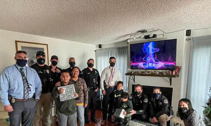 Huntington Beach Police Department Plays Santa for Underprivileged Family