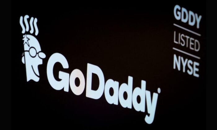 Starboard Acquires Stake Worth $800 Million in GoDaddy
