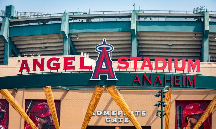 Judge to Dismiss Lawsuit Over Angel Stadium Sale