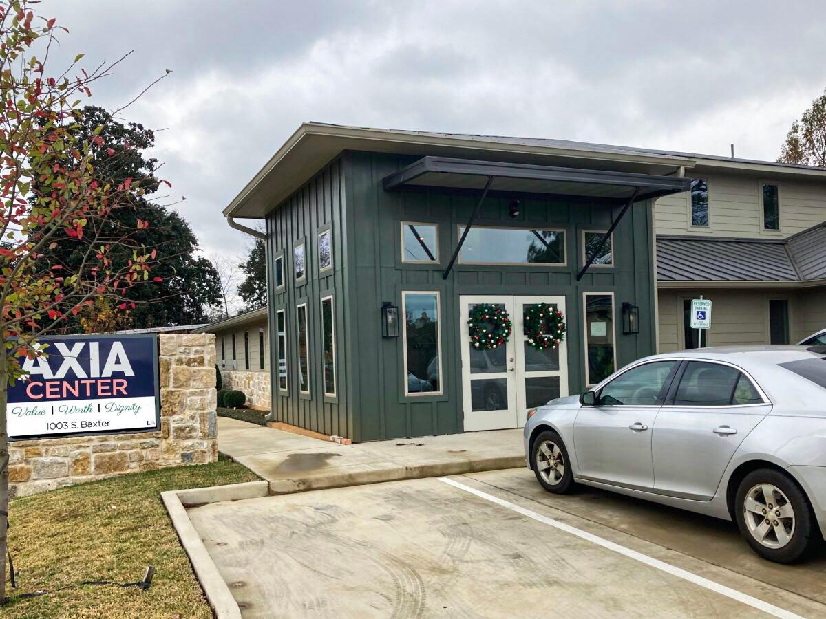 Bev Kline Helped a Stranger in 1982; Her Nonprofit Now Helps 1,500 Girls Every Year