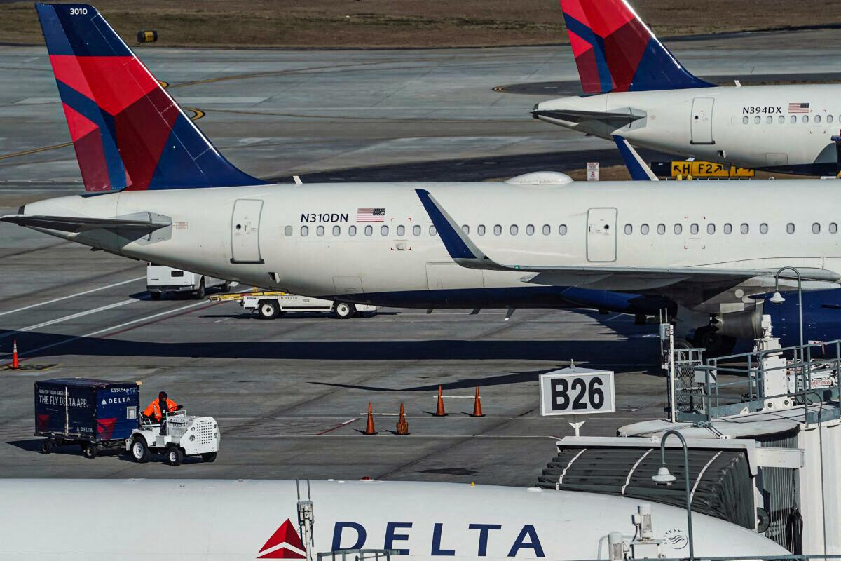 Delta Air Lines to Cancel Over 250 Flights