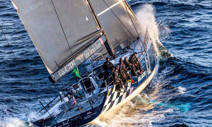 Black Jack Takes Line Honours in Gruelling Sydney to Hobart Yacht Race
