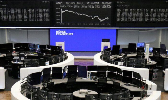 Stocks Firm on Europe’s Last Full Trading Day