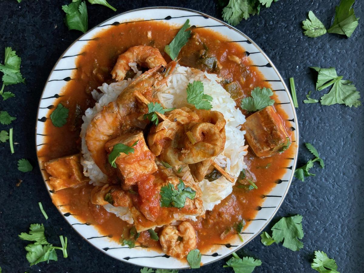 Serve Edna's moqueca over a mound of garlicky rice. (Ari LeVaux)