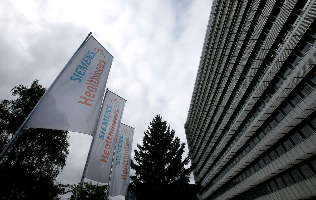 US Authorizes German Firm Siemens Healthineers' At-home COVID-19 Test