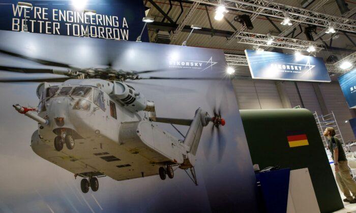 Israel Signs Deal to Buy $3.1 Billion in US Helicopters, Tankers