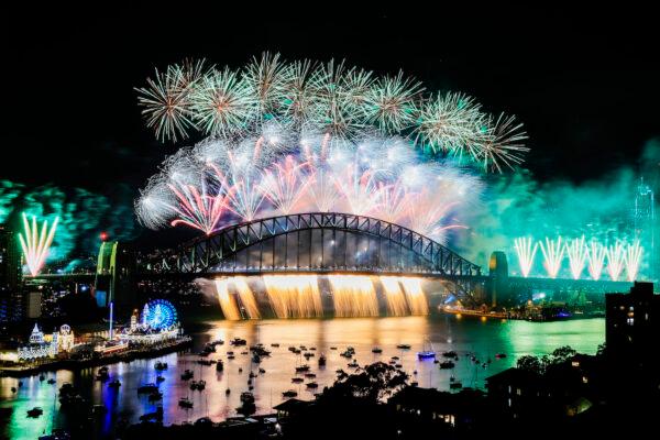 Fireworks light up the sky over the Sydney Harbour Bridge during New Year's Eve celebrations in Sydney, Australia, on Jan. 1, 2022. (Mark Evans/Getty Images)