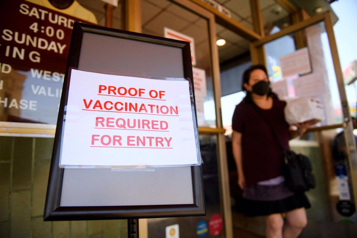 Los Angeles Ends COVID-19 Vaccine Verification Mandate for Businesses